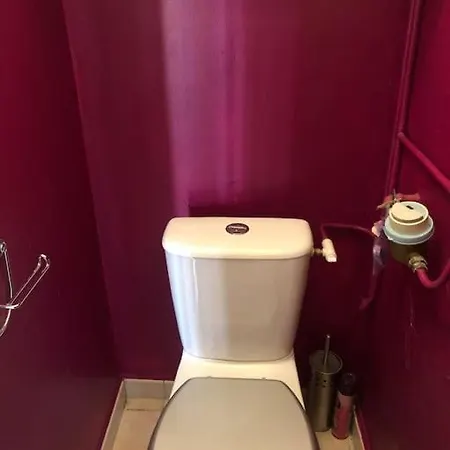 Balcon, Place De Parking, Centre * 瓦朗斯