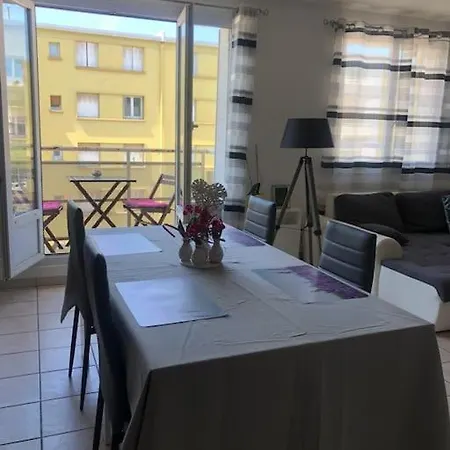 Balcon, Place De Parking, Centre Valence (Drome)