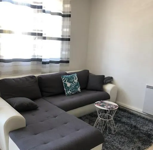 Apartman Balcon, Place De Parking, Centre *