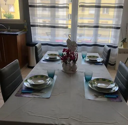 Balcon, Place De Parking, Centre Valence